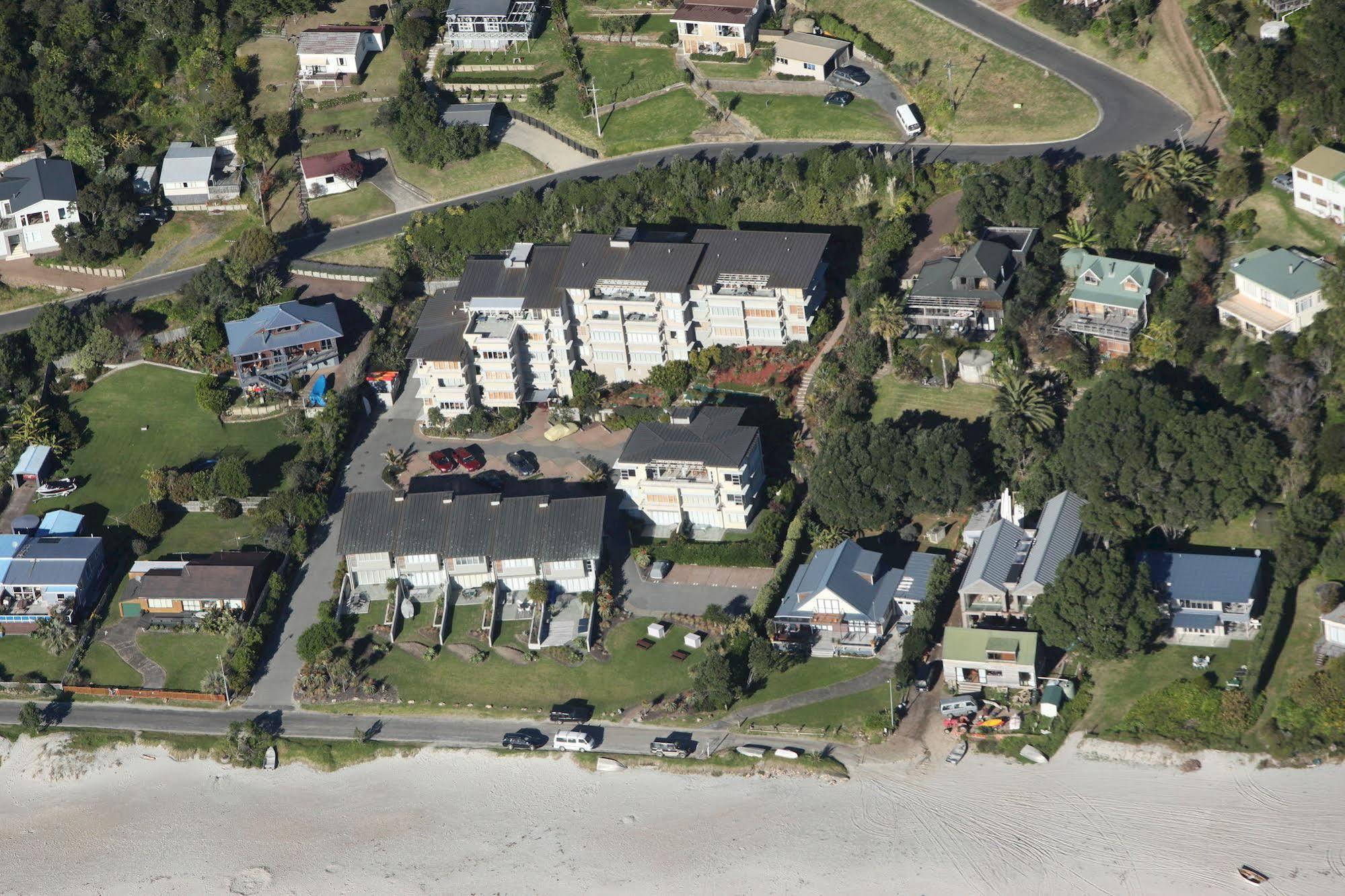 Aparthotel The Sands Waiheke à Onetangi Extérieur photo
